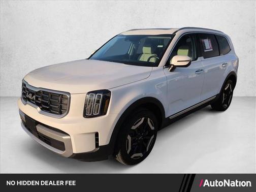 Glacial White Pearl 2023 Kia Telluride S