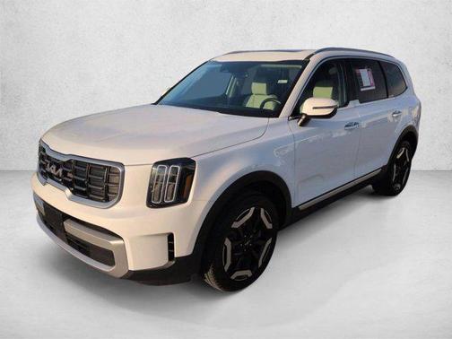 Glacial White Pearl 2023 Kia Telluride S