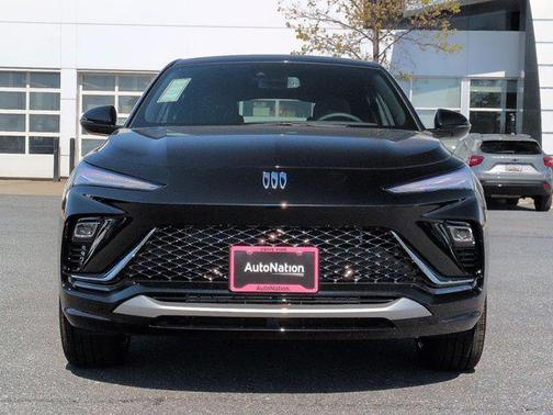 Ebony Twilight Metallic 2026 Buick Envista Avenir FWD