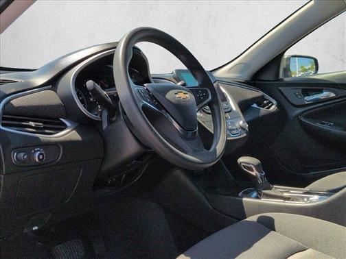 Mosaic Black Metallic 2023 Chevrolet Malibu 1LS