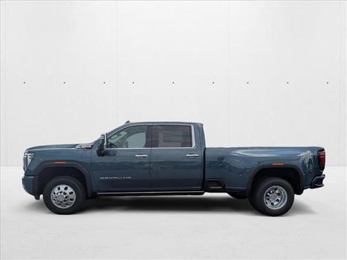 2025 GMC Sierra 3500 Denali