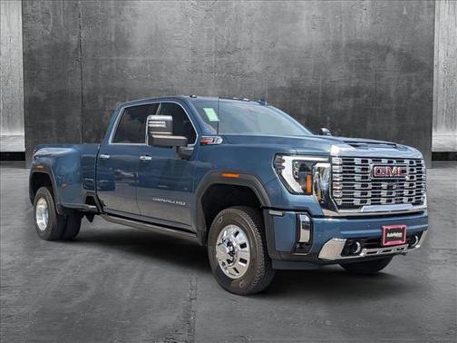 2025 GMC Sierra 3500 Denali