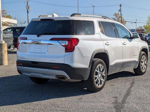 White Frost Tricoat 2023 GMC Acadia AWD SLT