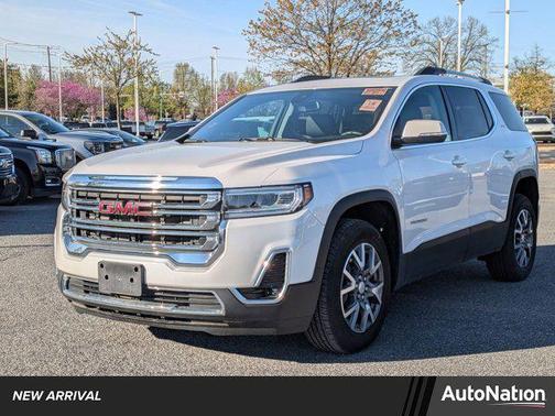 White Frost Tricoat 2023 GMC Acadia AWD SLT