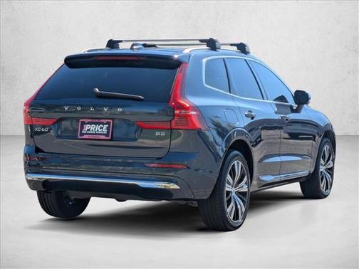 2022 Volvo XC60 B5 Inscription