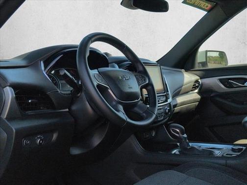 Summit White 2023 Chevrolet Traverse LT Cloth