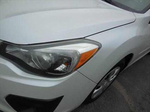 2013 Subaru Impreza 2.0i