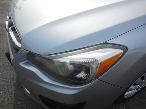 2014 Subaru Impreza 2.0i
