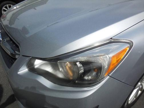 2012 Subaru Impreza 2.0i Premium