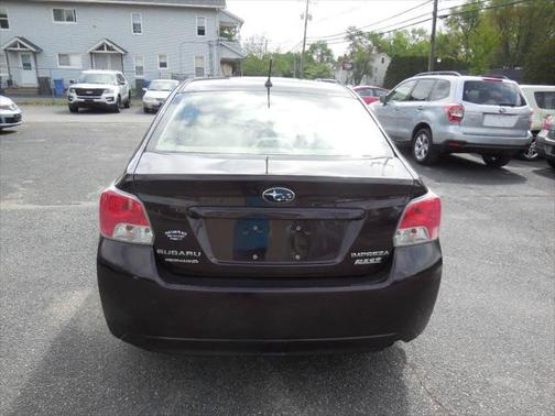 2013 Subaru Impreza 2.0i Premium