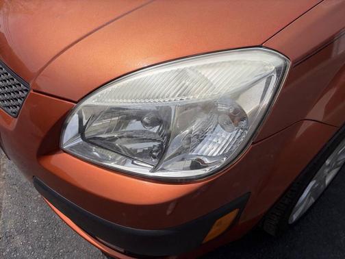 Sunset Orange 2009 Kia Rio SX