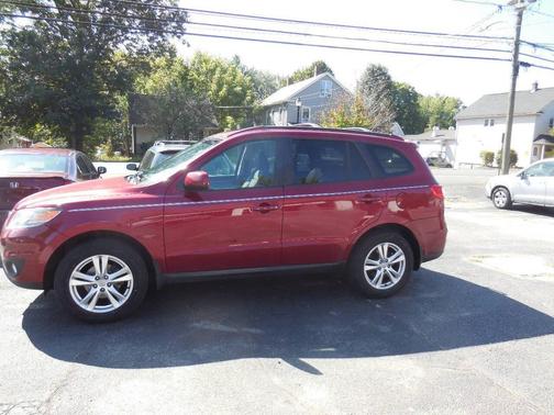 2012 Hyundai SANTA FE SE