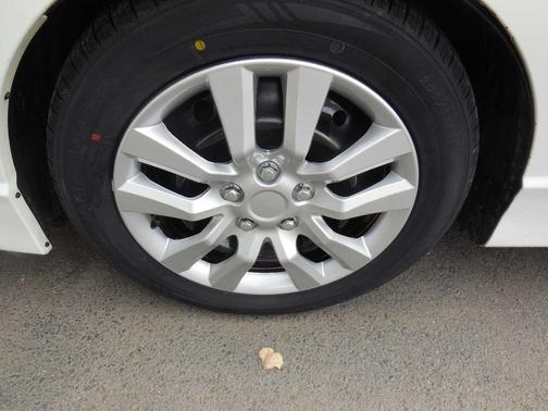 2011 Honda Civic 4dr Auto LX