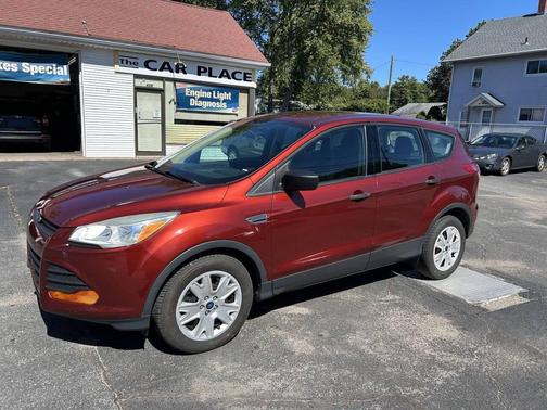 2015 Ford Escape S