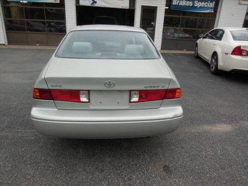 2000 Toyota Camry LE
