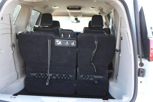 2017 Chrysler Pacifica Hybrid Premium