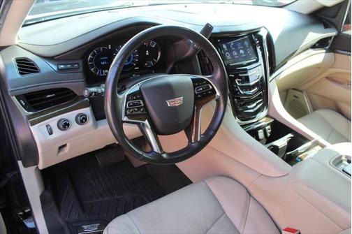 2019 Cadillac Escalade Sport
