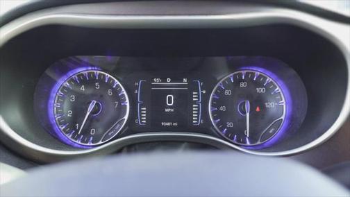 2017 Chrysler Pacifica Touring