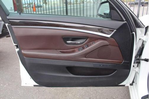 2015 BMW 528 i