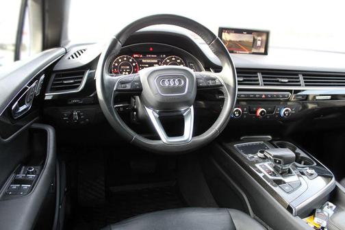 2019 Audi Q7 55 Premium Plus