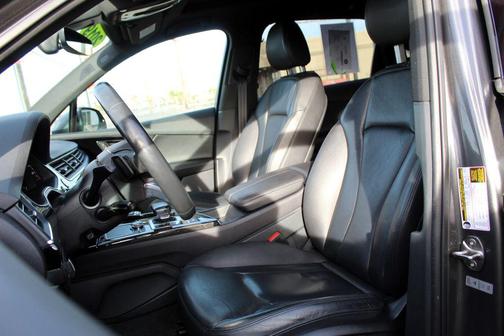 2019 Audi Q7 55 Premium Plus