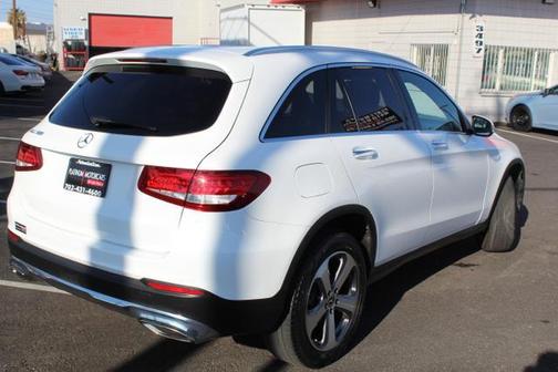 2018 Mercedes-Benz GLC 300 Base