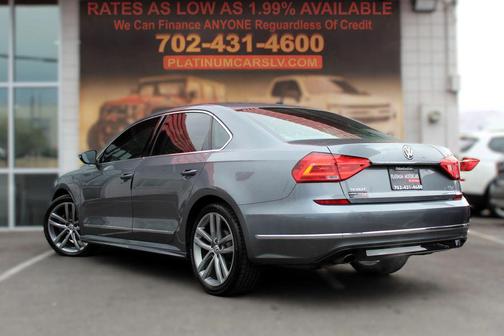 2016 Volkswagen Passat 1.8T R-Line