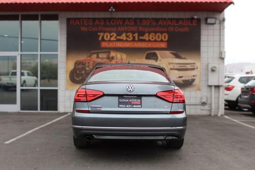 2016 Volkswagen Passat 1.8T R-Line