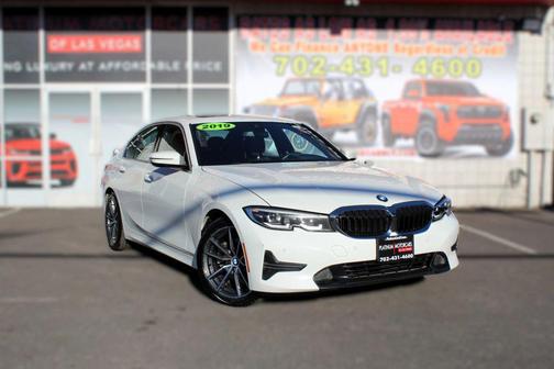 2019 BMW 330 i