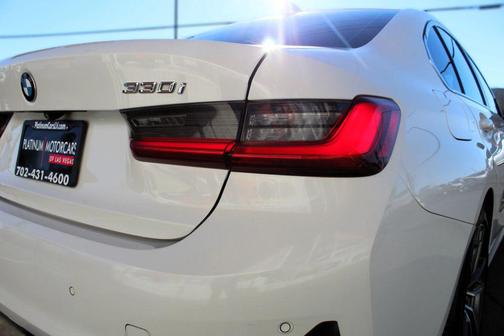 2019 BMW 330 i