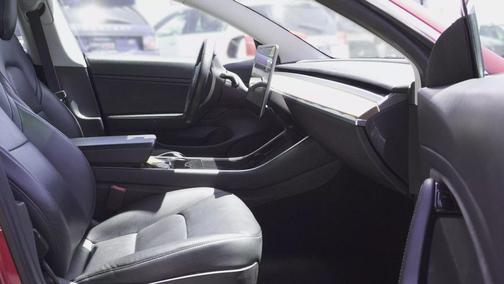 2020 Tesla Model 3 Long Range