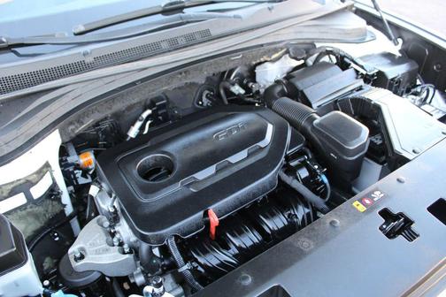 2019 Hyundai SANTA FE SEL 2.4