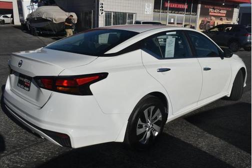 2022 Nissan Altima 2.5 S Sedan 4D