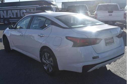 2022 Nissan Altima 2.5 S Sedan 4D