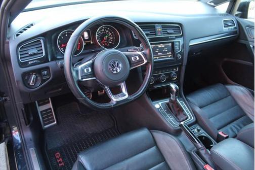 2015 Volkswagen Golf GTI 2.0T Autobahn 4-Door