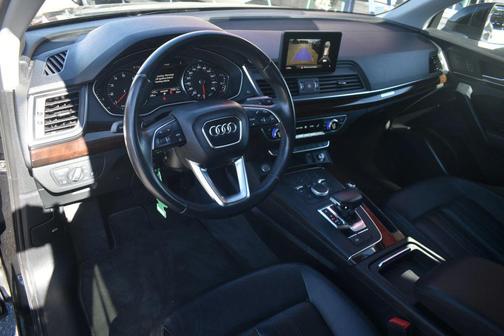 2019 Audi Q5 Premium Sport Utility 4D