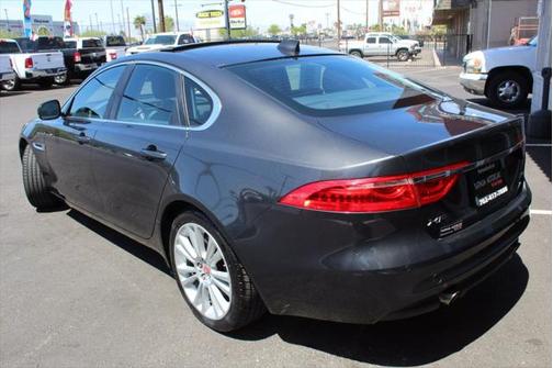 2020 Jaguar XF XF 25t Premium Sedan 4D