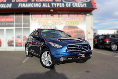 2015 INFINITI QX70 Base