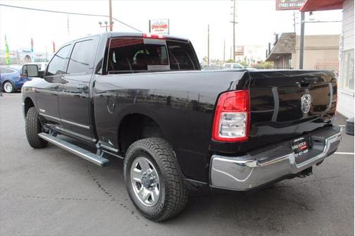 2021 RAM 2500 Tradesman Pickup 4D 6 1/3 ft