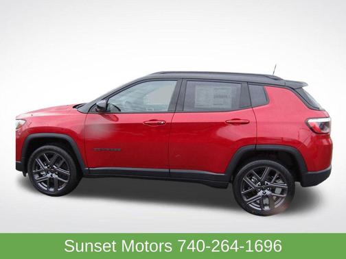 Red Hot Pearlcoat 2026 Jeep Compass Limited
