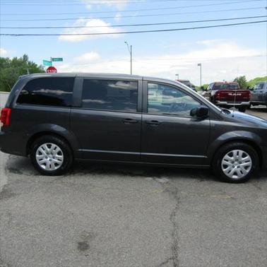 2020 Dodge Grand Caravan SE