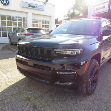 2025 Jeep Grand Cherokee Altitude