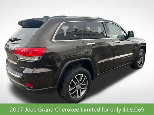 Luxury Brown Pearlcoat 2017 Jeep Grand Cherokee Limited