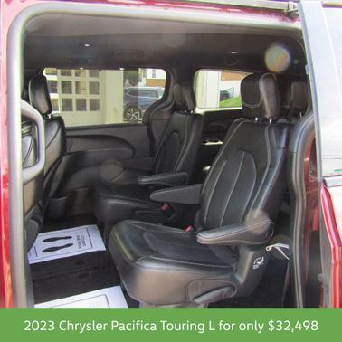 Velvet Red Pearlcoat 2023 Chrysler Pacifica Touring L