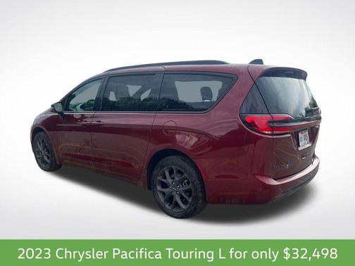 Velvet Red Pearlcoat 2023 Chrysler Pacifica Touring L