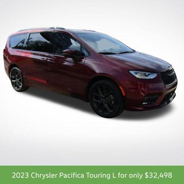 Velvet Red Pearlcoat 2023 Chrysler Pacifica Touring L