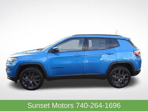 Hydro Blue Pearlcoat 2026 Jeep Compass Latitude