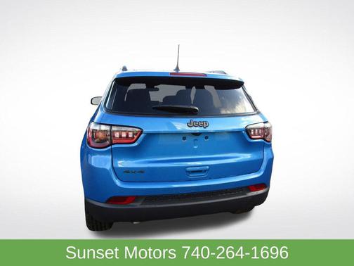 Hydro Blue Pearlcoat 2026 Jeep Compass Latitude