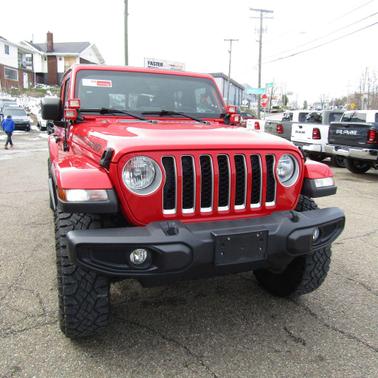 Firecracker Red Clearcoat 2021 Jeep Gladiator Overland