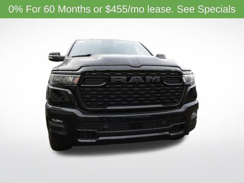 Diamond Black Crystal Pearlcoat 2026 RAM 1500 Big Horn/Lone Star